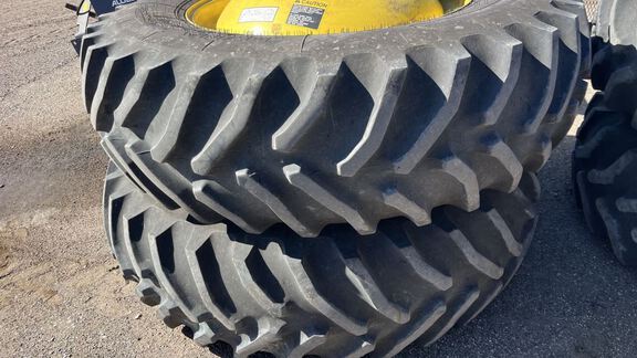 2016 Goodyear 520/85R42 Tires