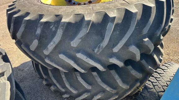 2016 Goodyear 520/85R42 Tires