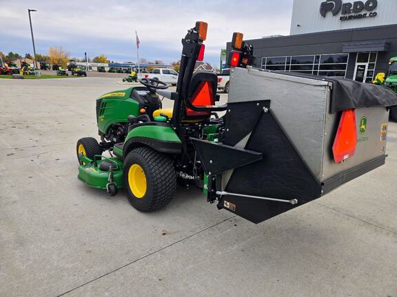 2016 John Deere 1025R Tractor Compact