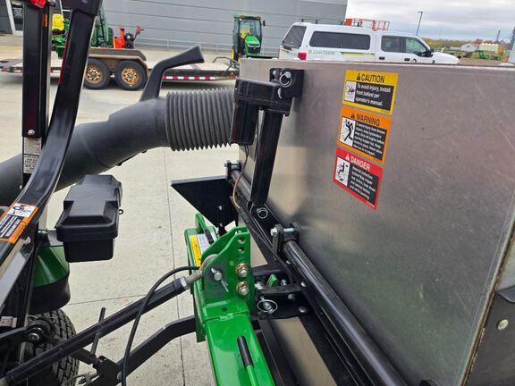 2016 John Deere 1025R Tractor Compact