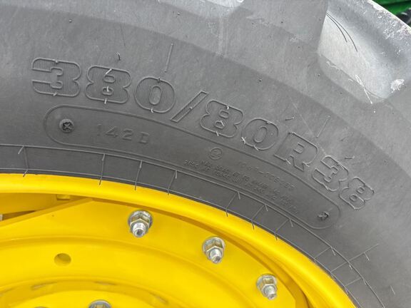 2025 John Deere 8R 370 Tractor