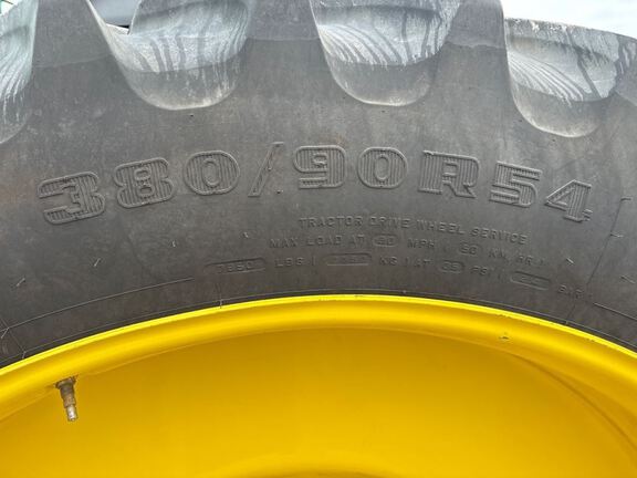 2025 John Deere 8R 370 Tractor