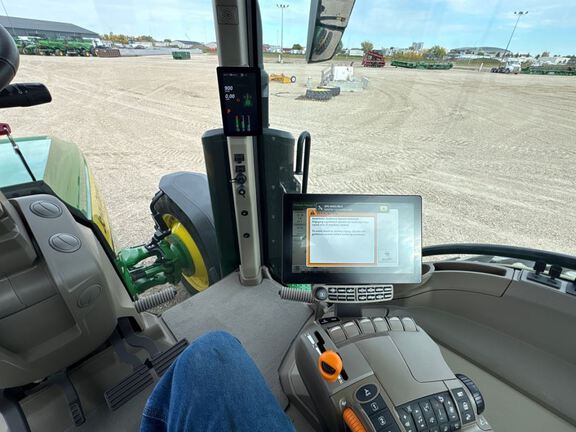 2025 John Deere 8R 370 Tractor