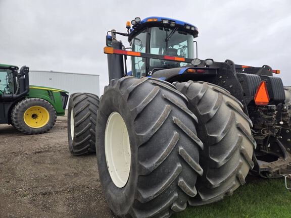 2012 New Holland T9.670 Tractor 4WD