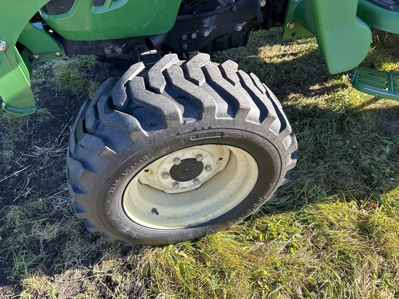 2005 John Deere 4120 Tractor Compact