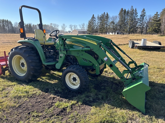 2005 John Deere 4120 Tractor Compact