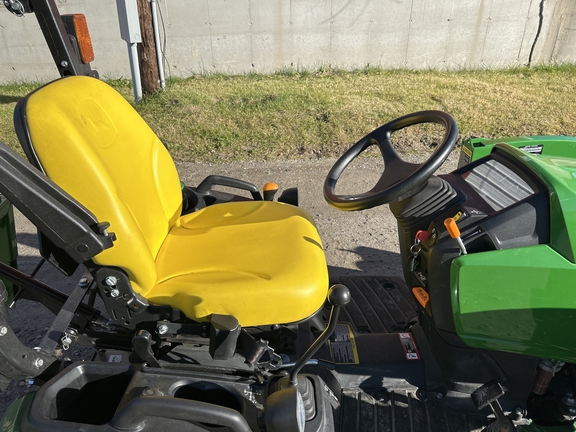 2018 John Deere 1025R Tractor Compact