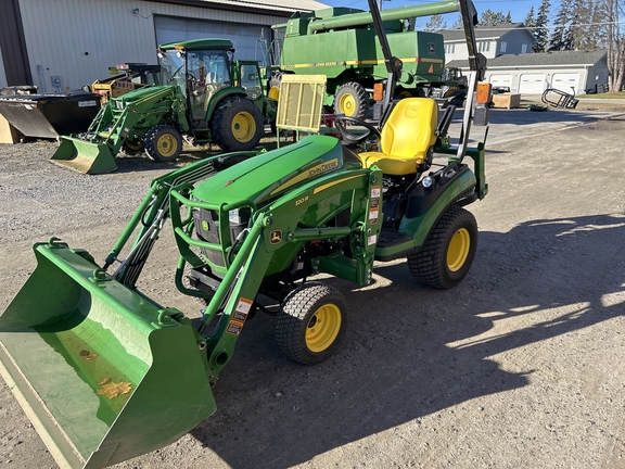 2018 John Deere 1025R Tractor Compact