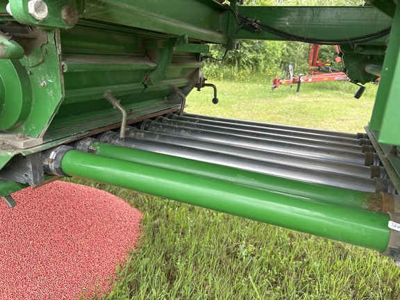 2001 John Deere 1860 Air Seeder