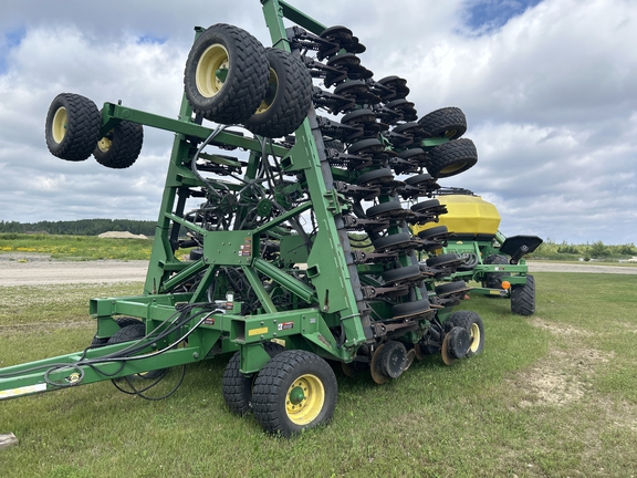 2001 John Deere 1860 Air Seeder
