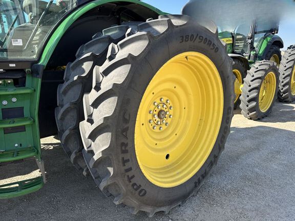2023 John Deere 6R 175 Tractor