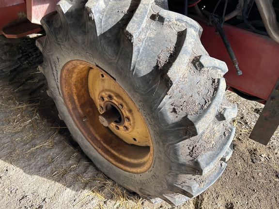 1981 Versatile 150 Tractor