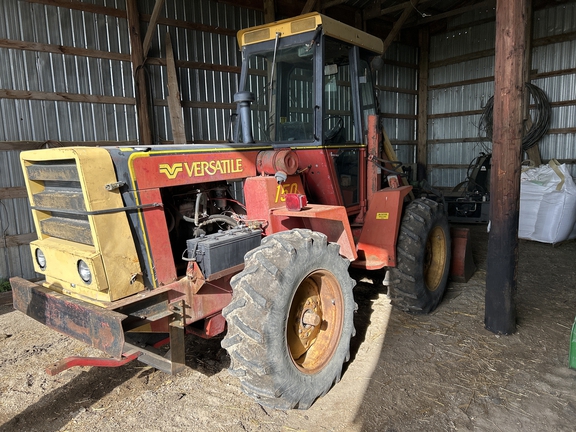 1981 Versatile 150 Tractor