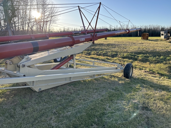 2018 Buhler Farm King 1385 Grain Auger