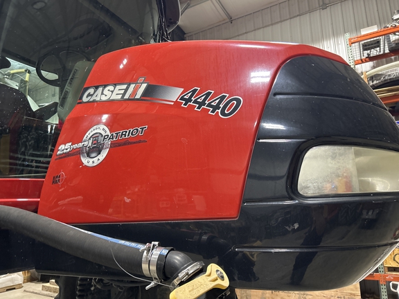 2017 Case IH Patriot 4440 Sprayer/High Clearance