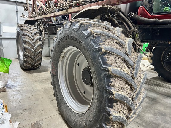 2017 Case IH Patriot 4440 Sprayer/High Clearance