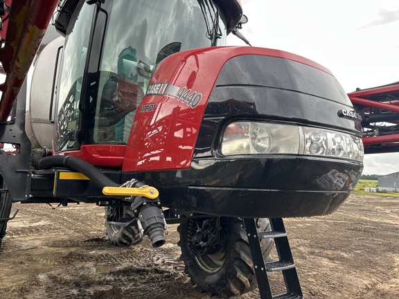 2022 Case 4440 Sprayer/High Clearance