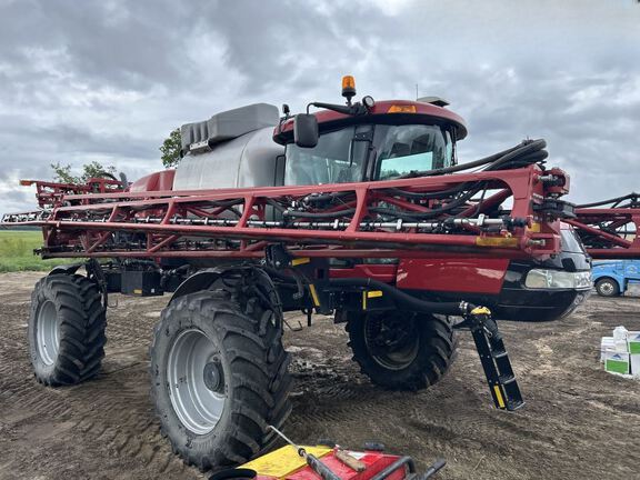 2022 Case 4440 Sprayer/High Clearance