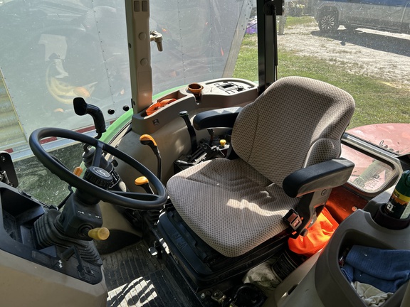 2015 John Deere 5065E Tractor