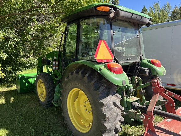 2015 John Deere 5065E Tractor