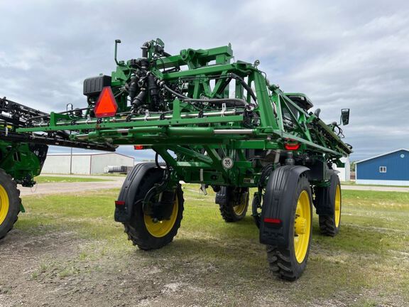 2023 John Deere 410R Sprayer/High Clearance