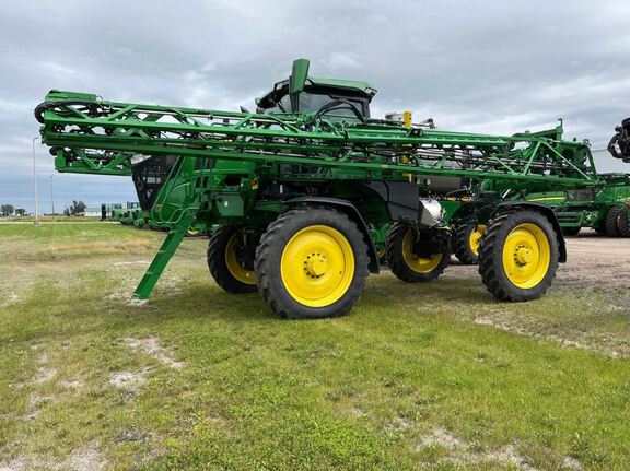 2023 John Deere 410R Sprayer/High Clearance