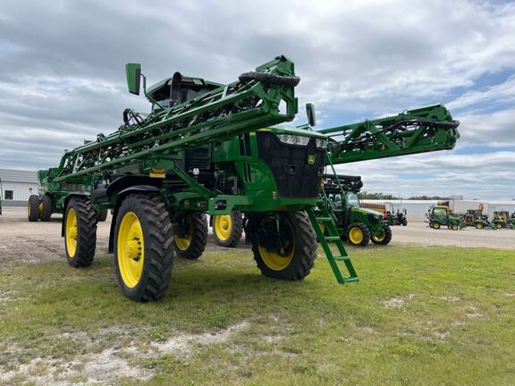 2023 John Deere 410R Sprayer/High Clearance