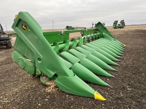 2023 John Deere C12R Header Corn Head