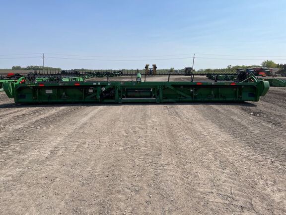 2023 John Deere RD40F Header Combine