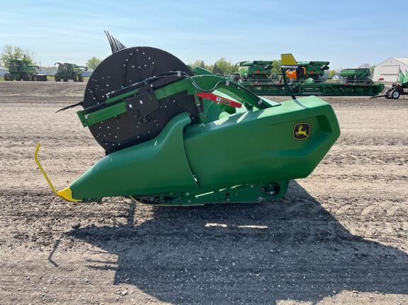 2023 John Deere RD40F Header Combine