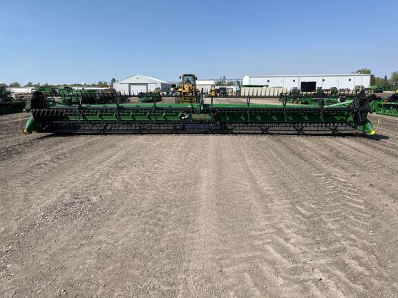 2023 John Deere RD40F Header Combine