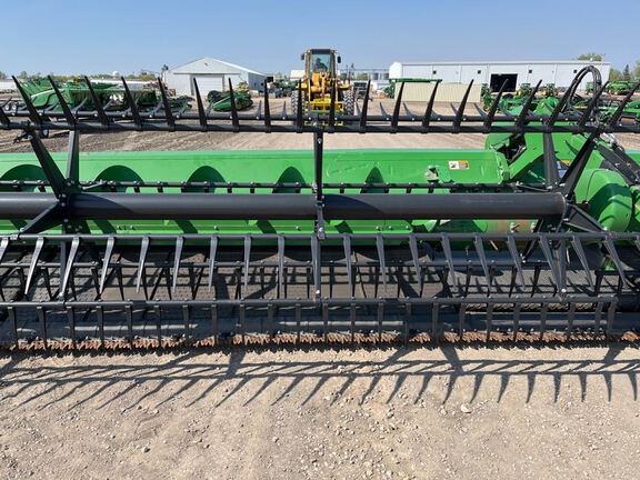 2023 John Deere RD40F Header Combine