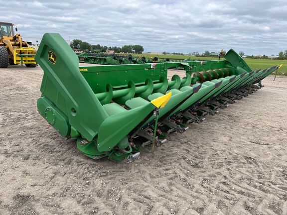 2023 John Deere C12R Header Corn Head