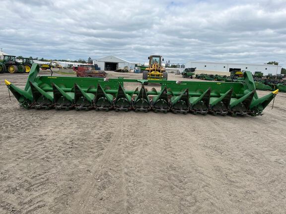 2023 John Deere C12R Header Corn Head