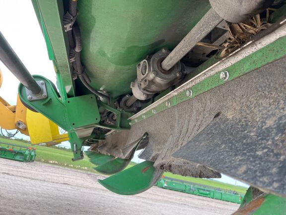 2023 John Deere C12R Header Corn Head