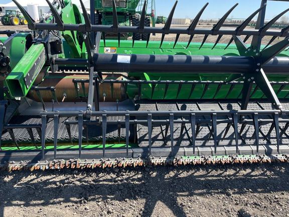 2023 John Deere RD40F Header Combine