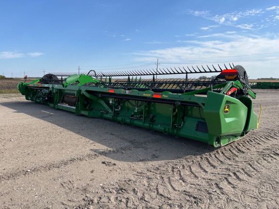 2023 John Deere RD40F Header Combine