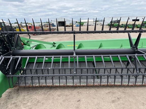 2023 John Deere RD40F Header Combine