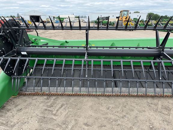 2023 John Deere RD40F Header Combine