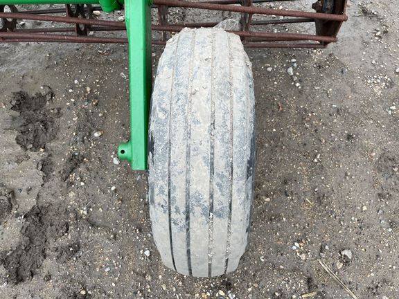 2004 John Deere 200 Roller