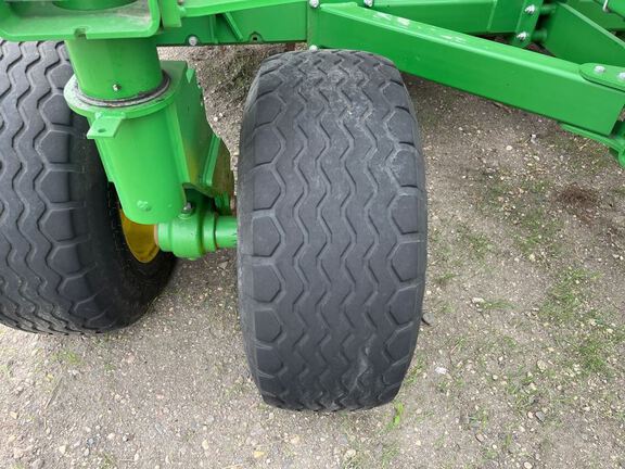 2020 John Deere 1890 Air Seeder