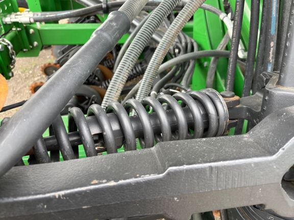 2020 John Deere 1890 Air Seeder