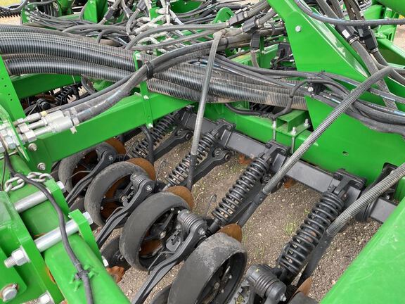 2020 John Deere 1890 Air Seeder