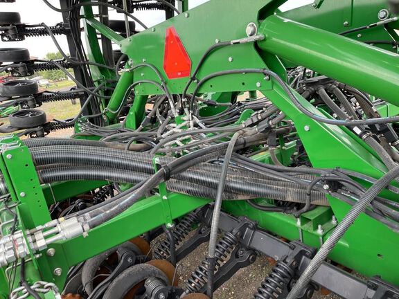 2020 John Deere 1890 Air Seeder