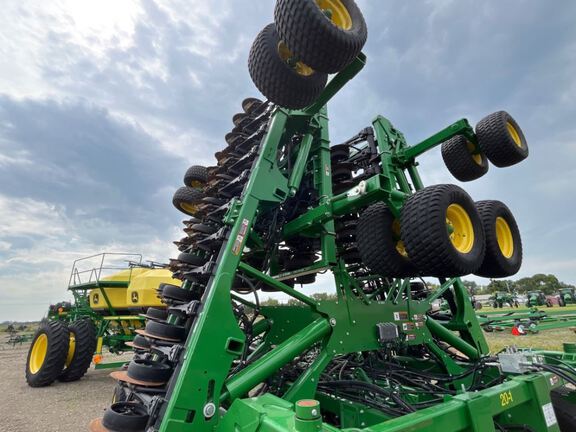 2020 John Deere 1890 Air Seeder