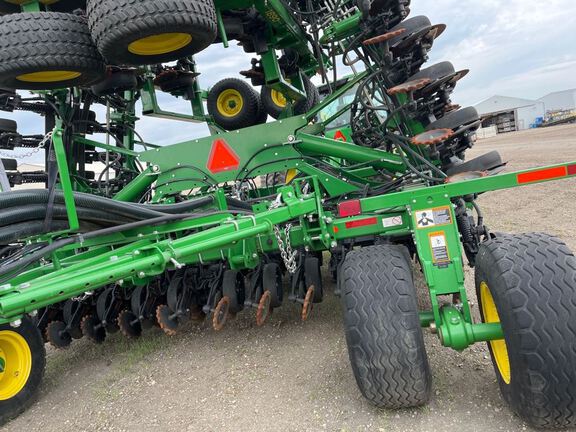 2020 John Deere 1890 Air Seeder