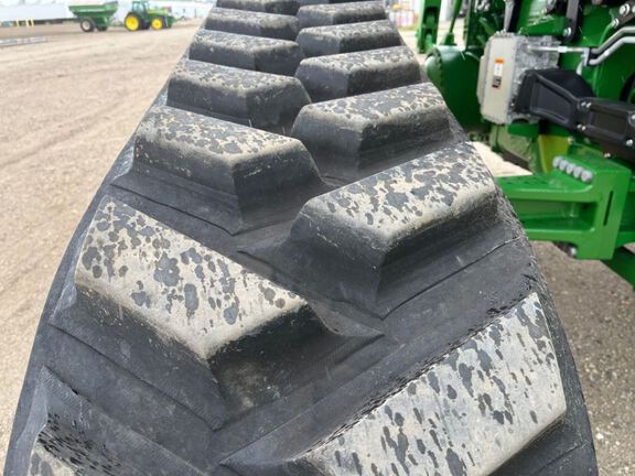 2023 John Deere 8RT 410 Tractor Rubber Track