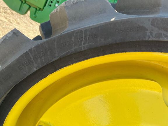 2023 John Deere 8RT 370 Tractor Rubber Track