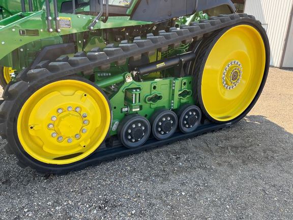 2023 John Deere 8RT 370 Tractor Rubber Track