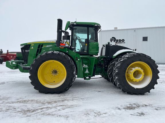 2023 John Deere 9R 640 Tractor 4WD